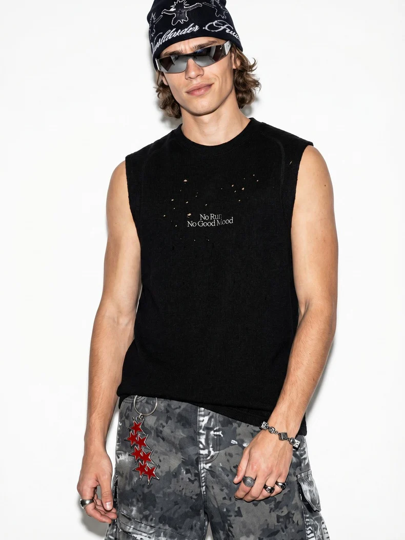 Hole Running Reflective Printed Tank Tops - Image 5