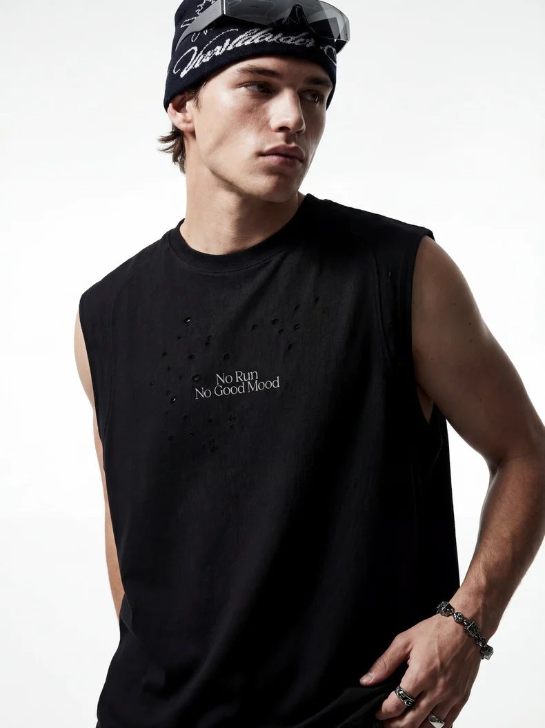 Hole Running Reflective Printed Tank Tops - Image 7