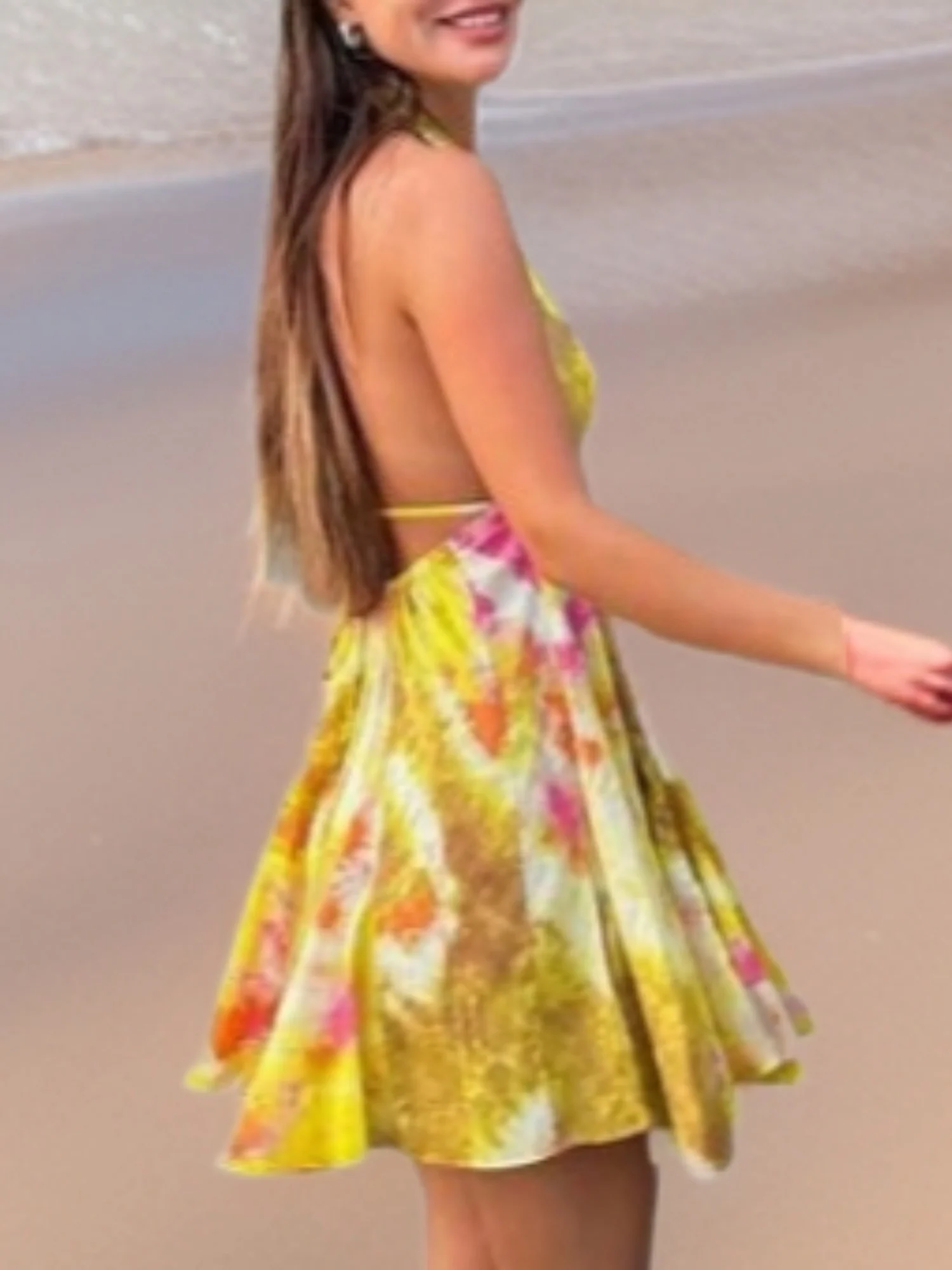 Printed V-neck Halter Neck Backless Maxi Dresses - Image 2