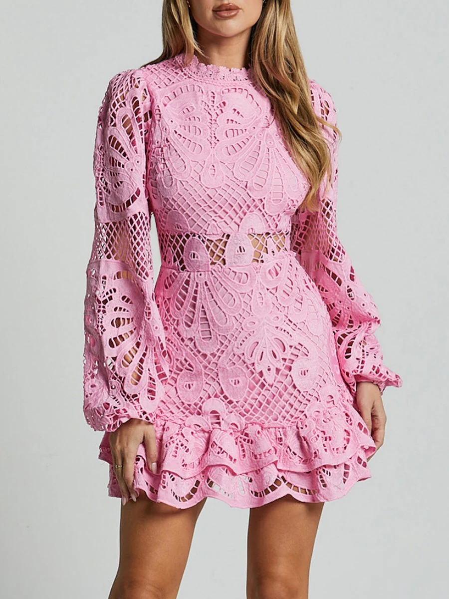 Lantern-style Long-sleeved, Fitted A-line Dress With Ruffled Hem And Water-soluble Lace. - Image 9