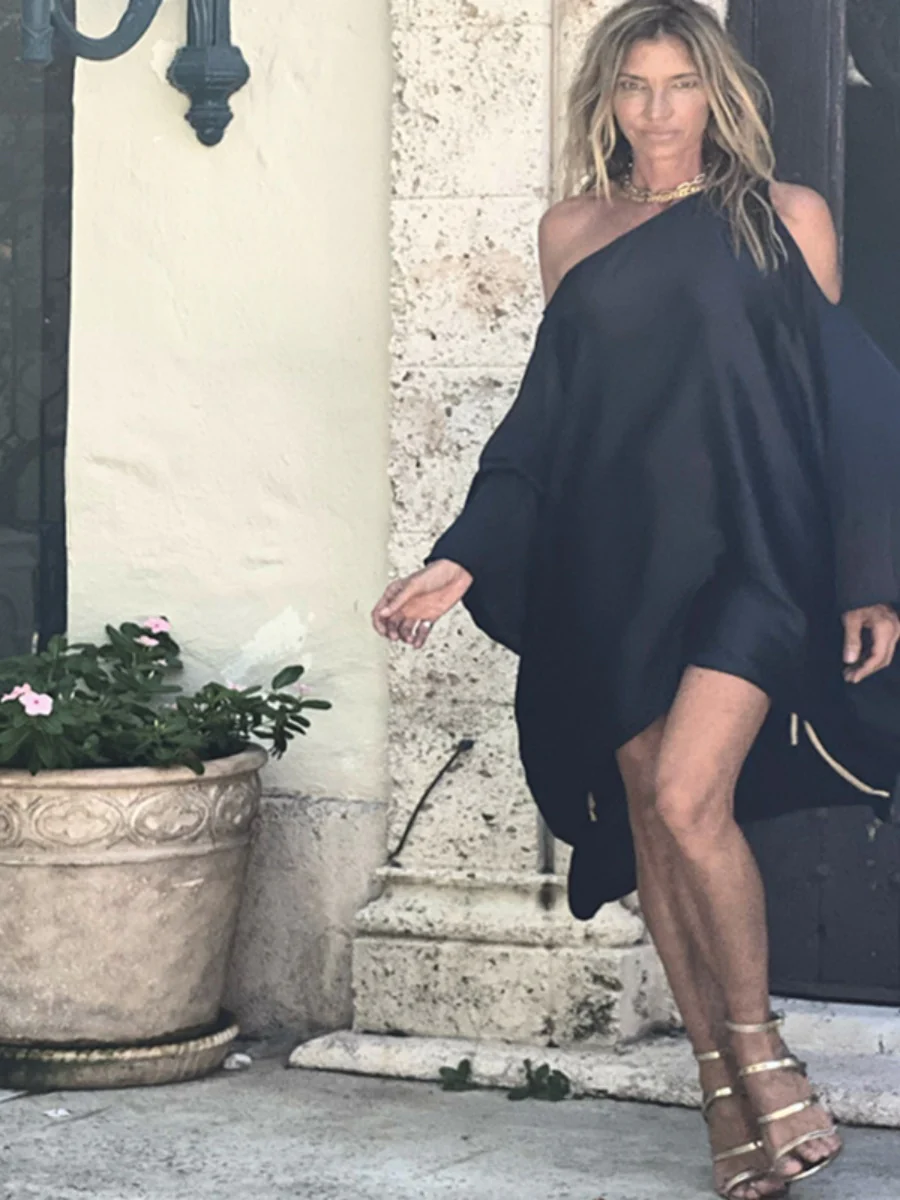 Printed Beach Vacation Style Off-shoulder Maxi Dress - Image 17