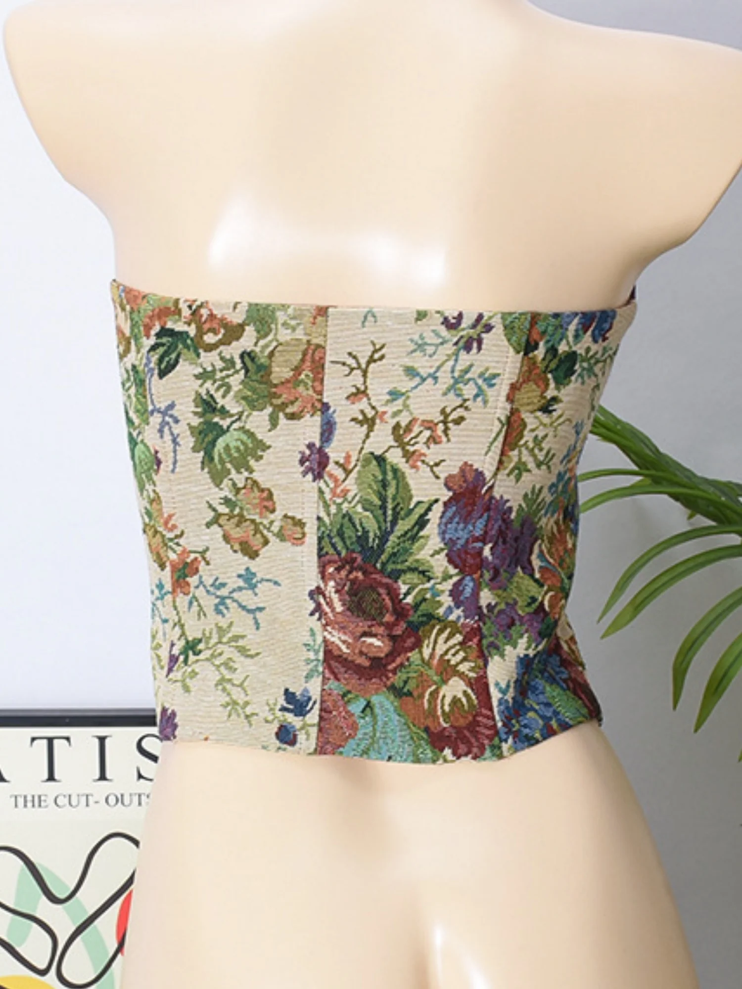 Flower Embroidery See-through Hollowed-out Rope Gathering And Cultivating Oneself Strapless Bra - Image 5