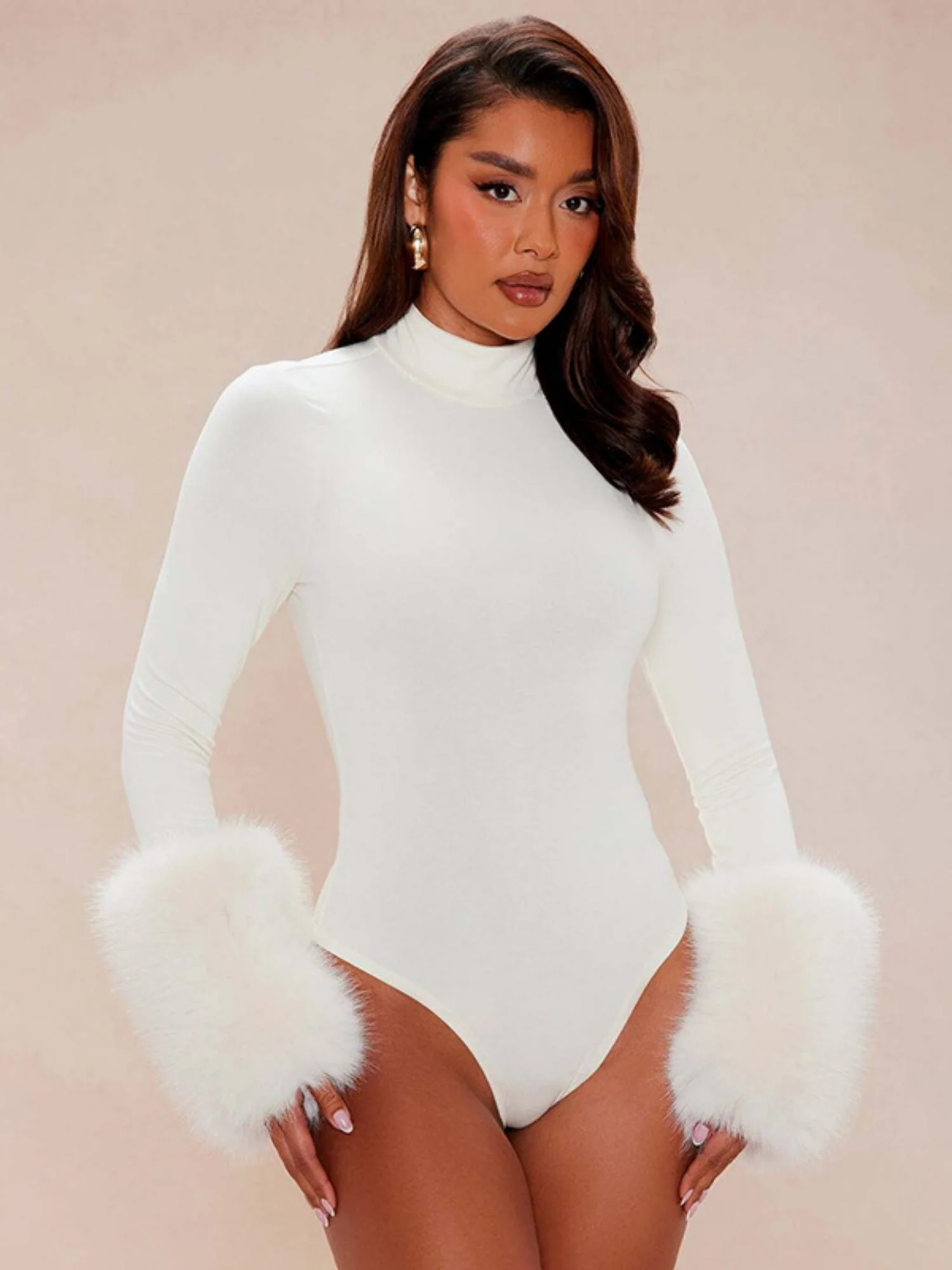 Fur Trim On Cuffs Solid Color Bodysuit - Image 9