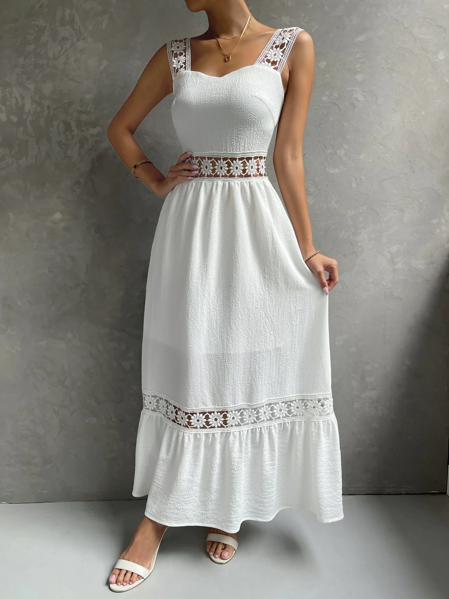 Lace Cutout Trim Sleeveless Patchwork Slim Fit Maxi Dresses