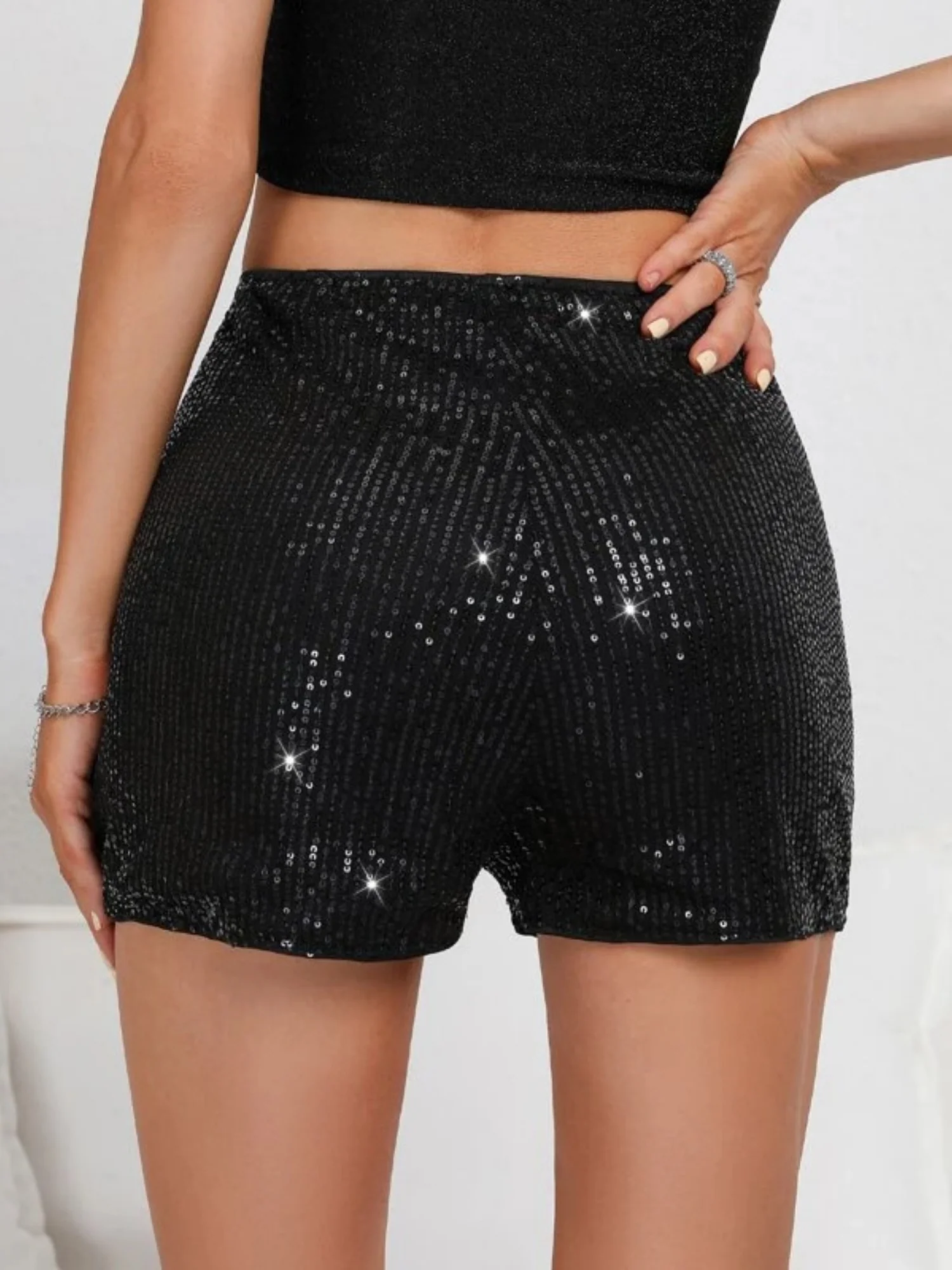 Sequins High Elasticity Mid-rise Straight-fit Shorts - Image 2