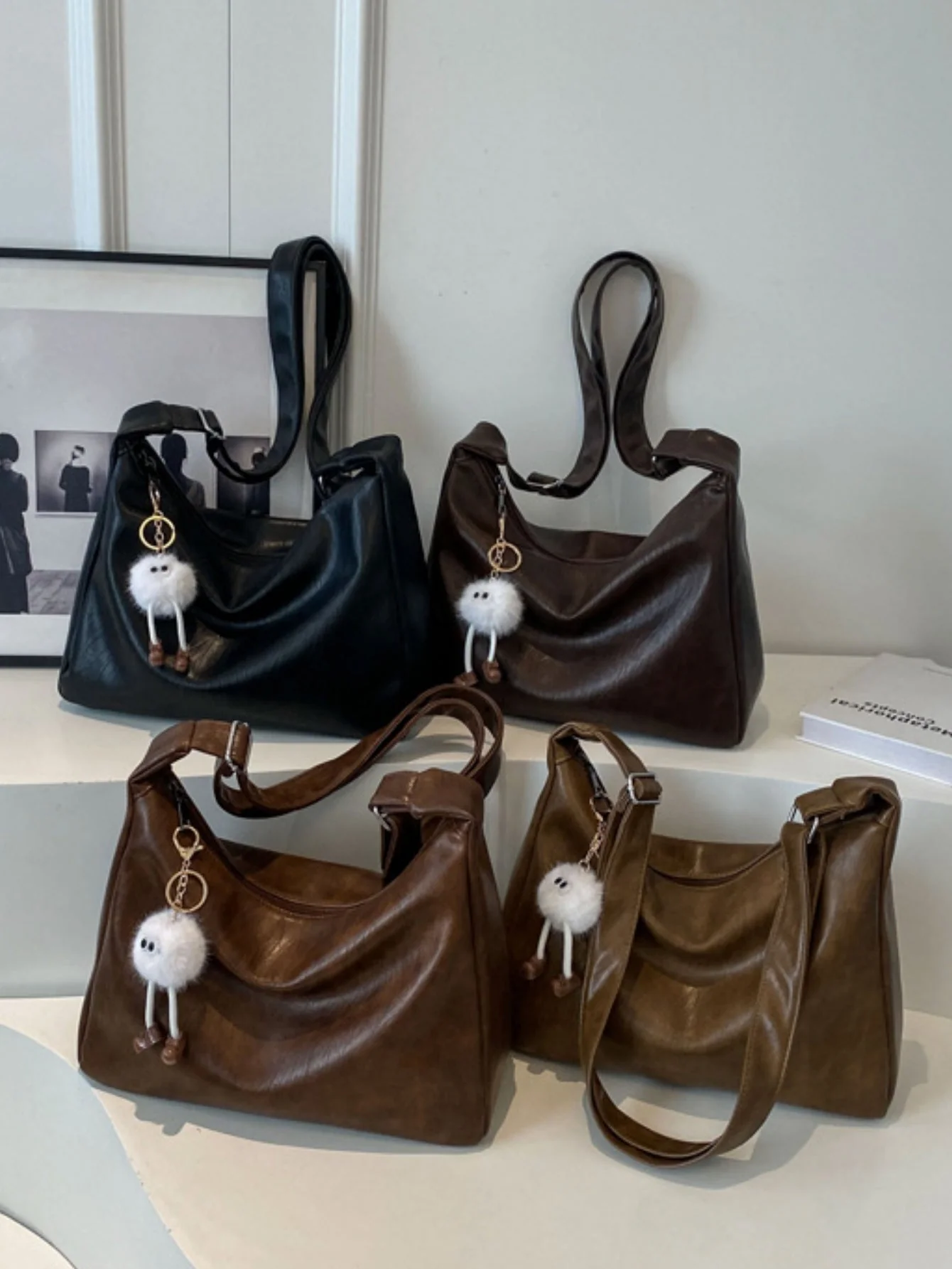 Large Capacity Crossbody Bag - Image 11