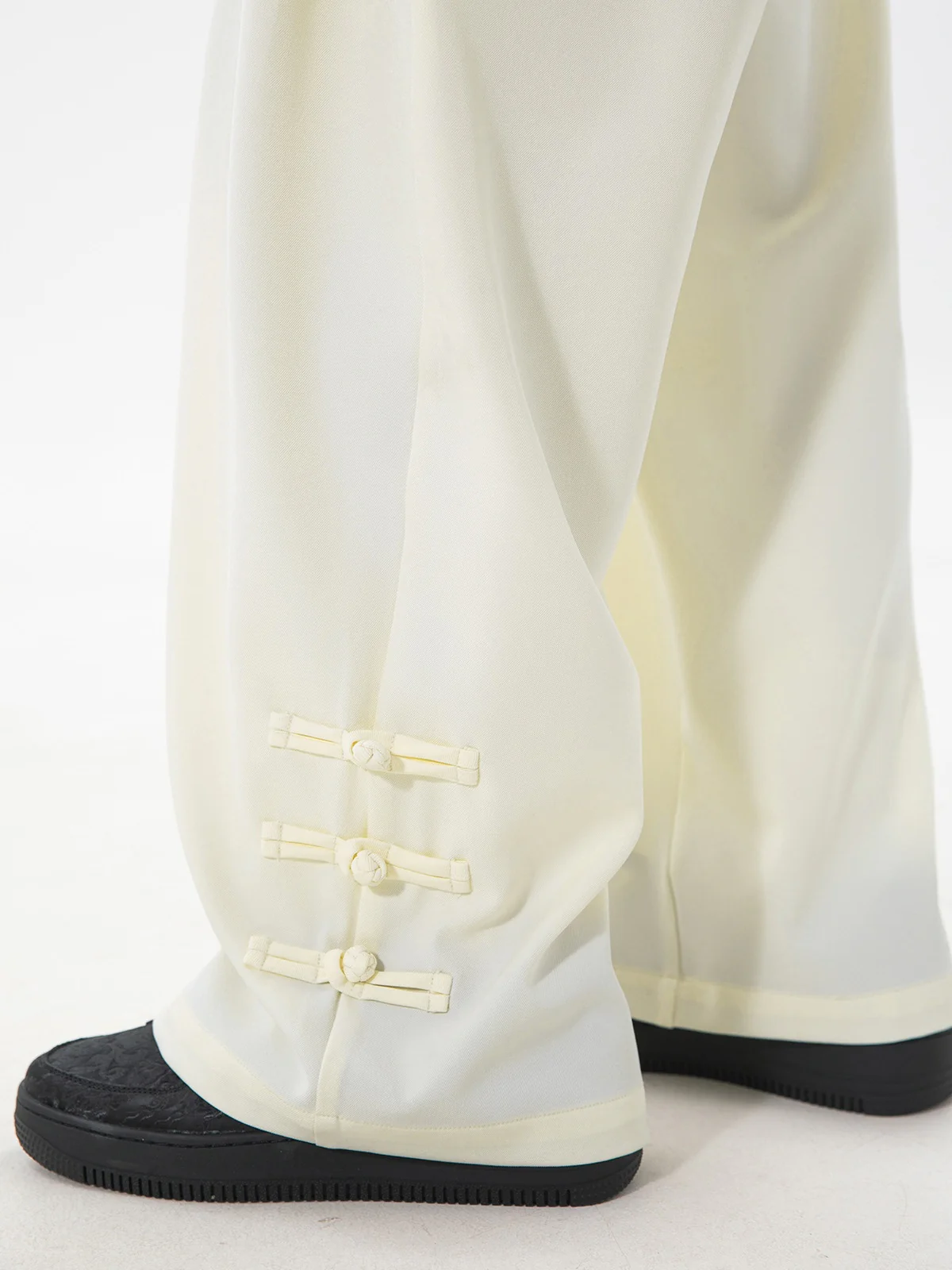 New Chinese Style Chinese Knot Design Loose-fit Pants - Image 5