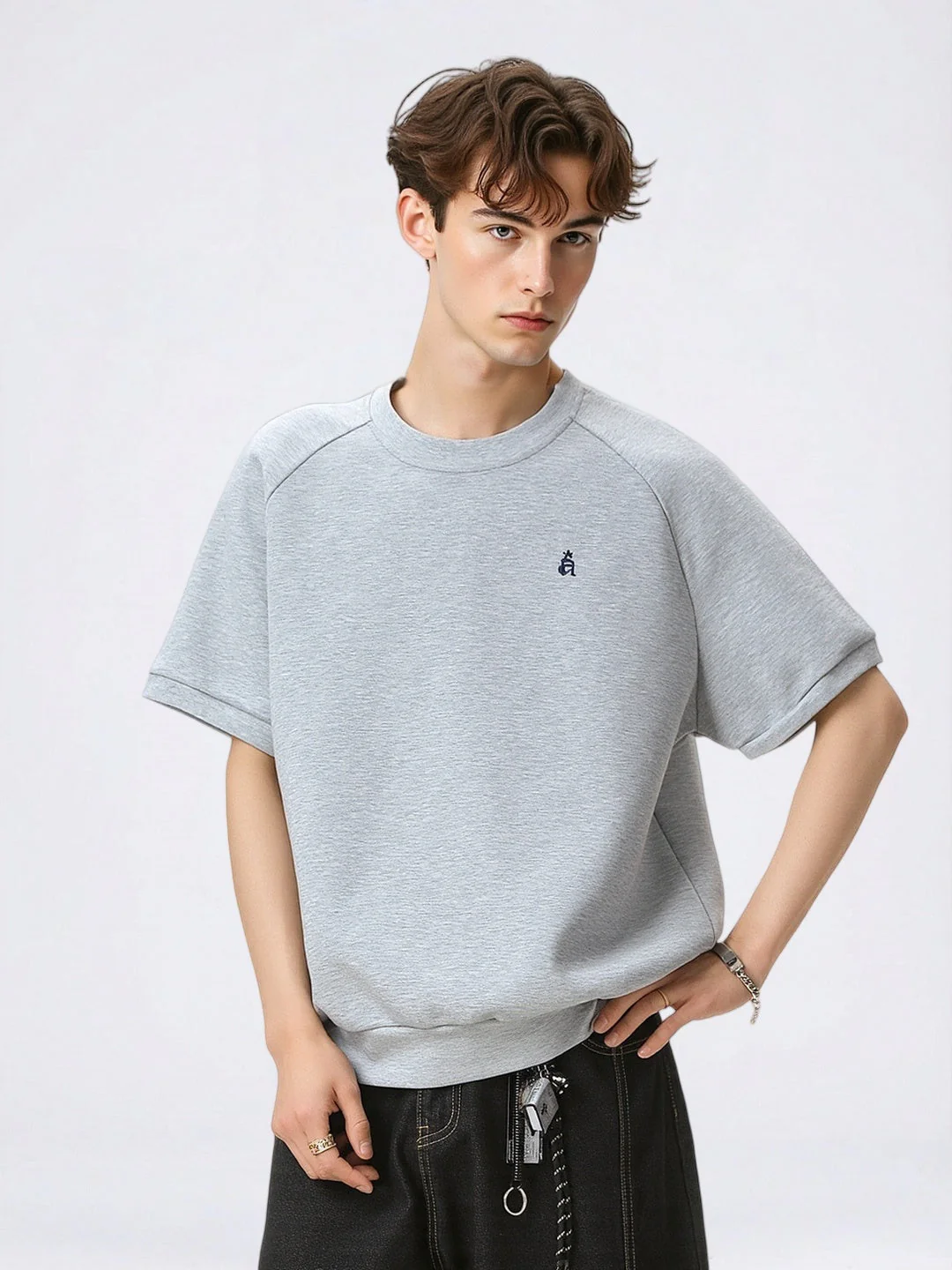 Color-blocked Embroidery T-shirts