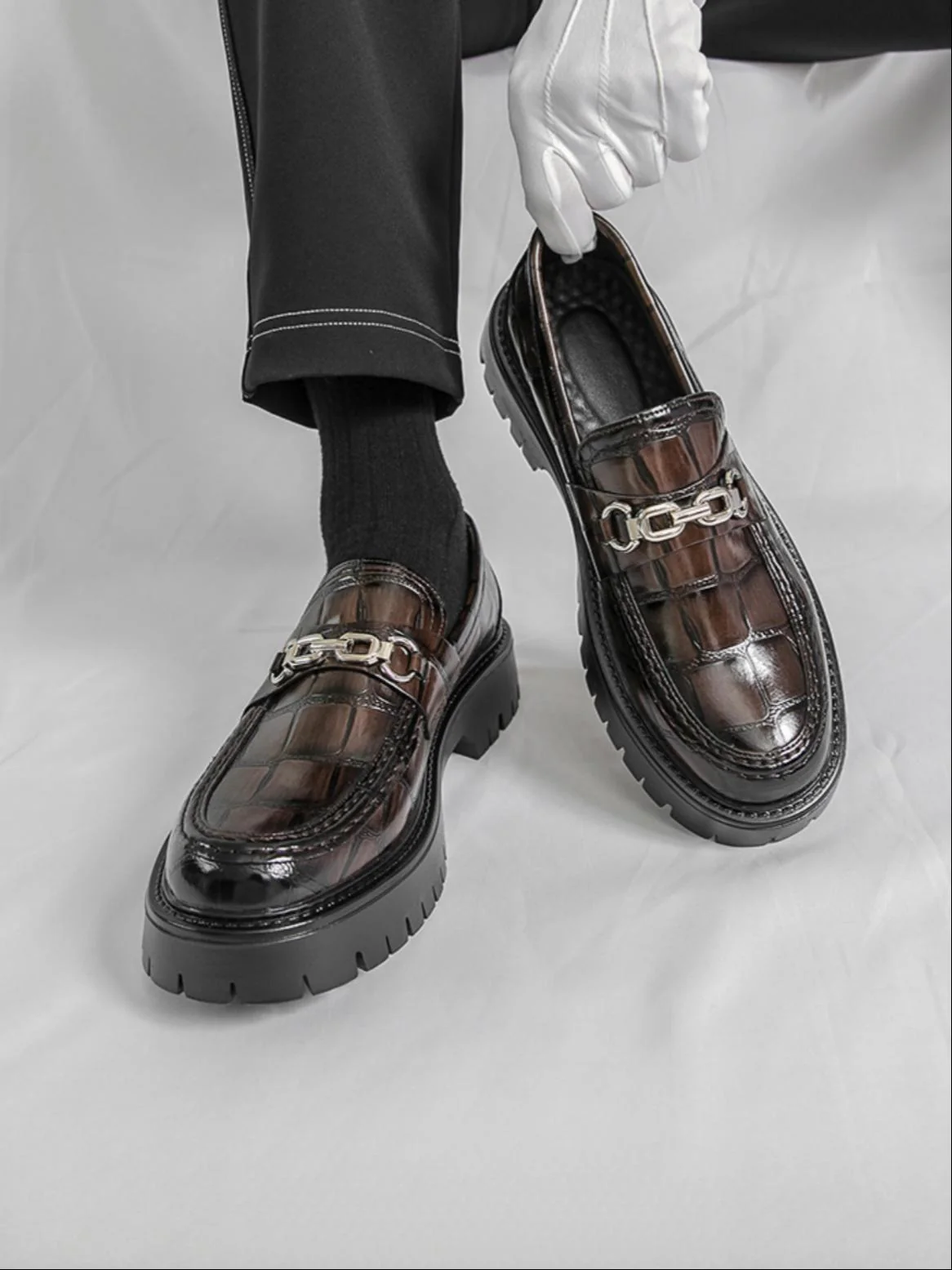 Stone-patterned Metal Buckle Platform Slip-on Loafers - Image 9
