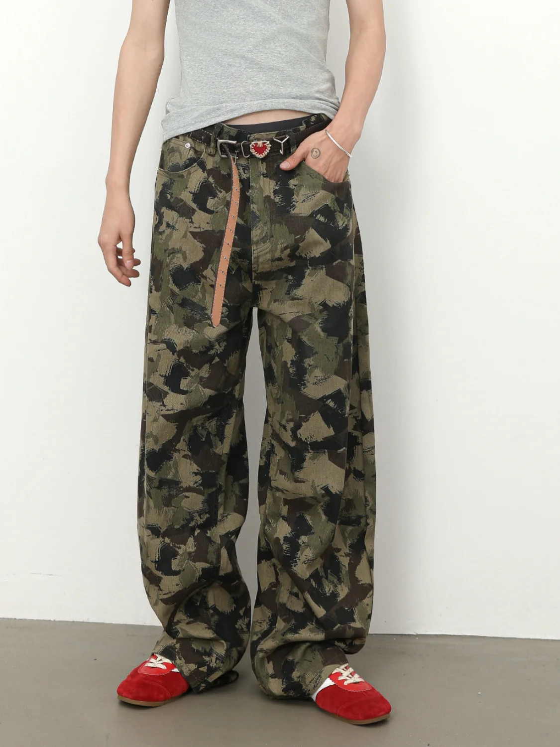 Retro Camouflage Machete Loose-fit Pants