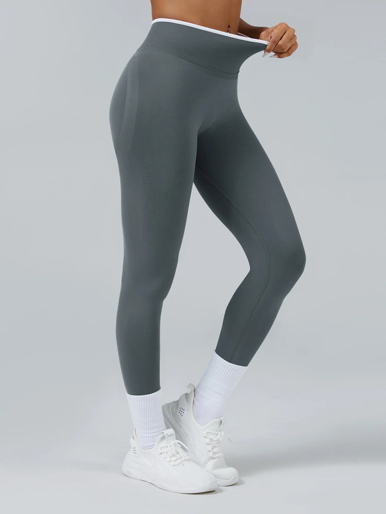 Color Matching Seamless High-waisted Hip Lift Exercise Yoga Pants - Image 17