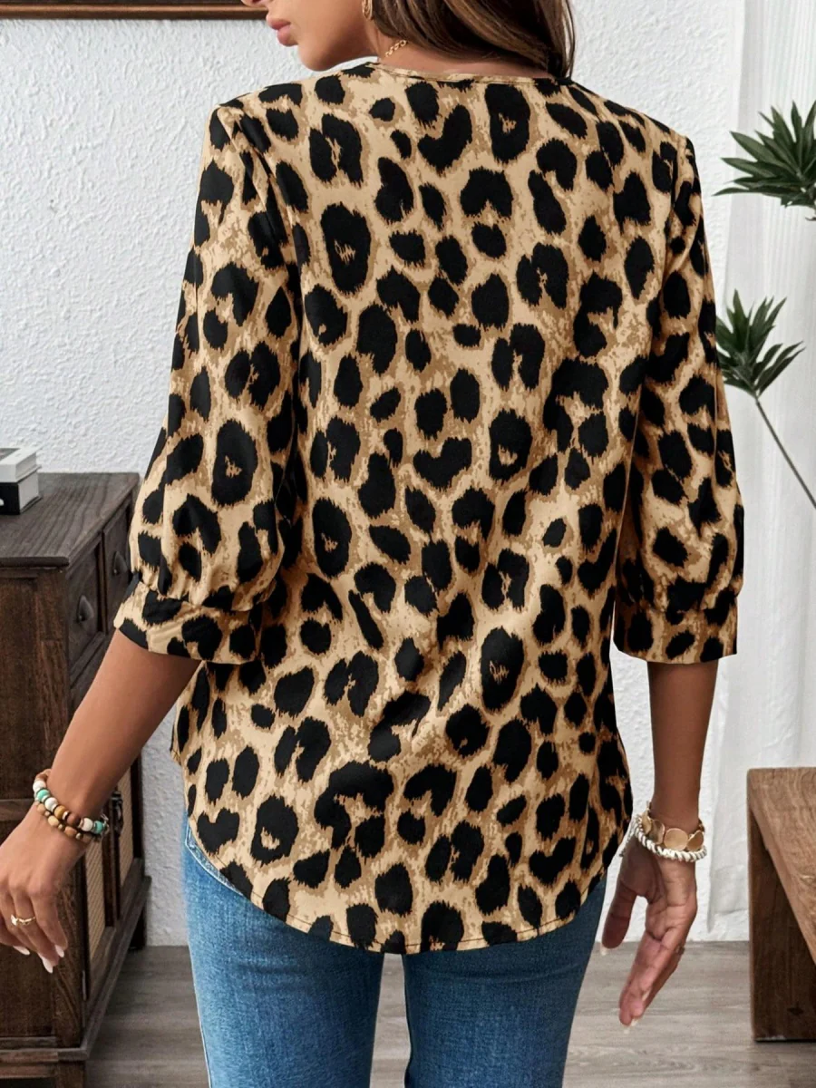 Three-quarter Sleeve Collar Leopard Print T-shirts - Image 16