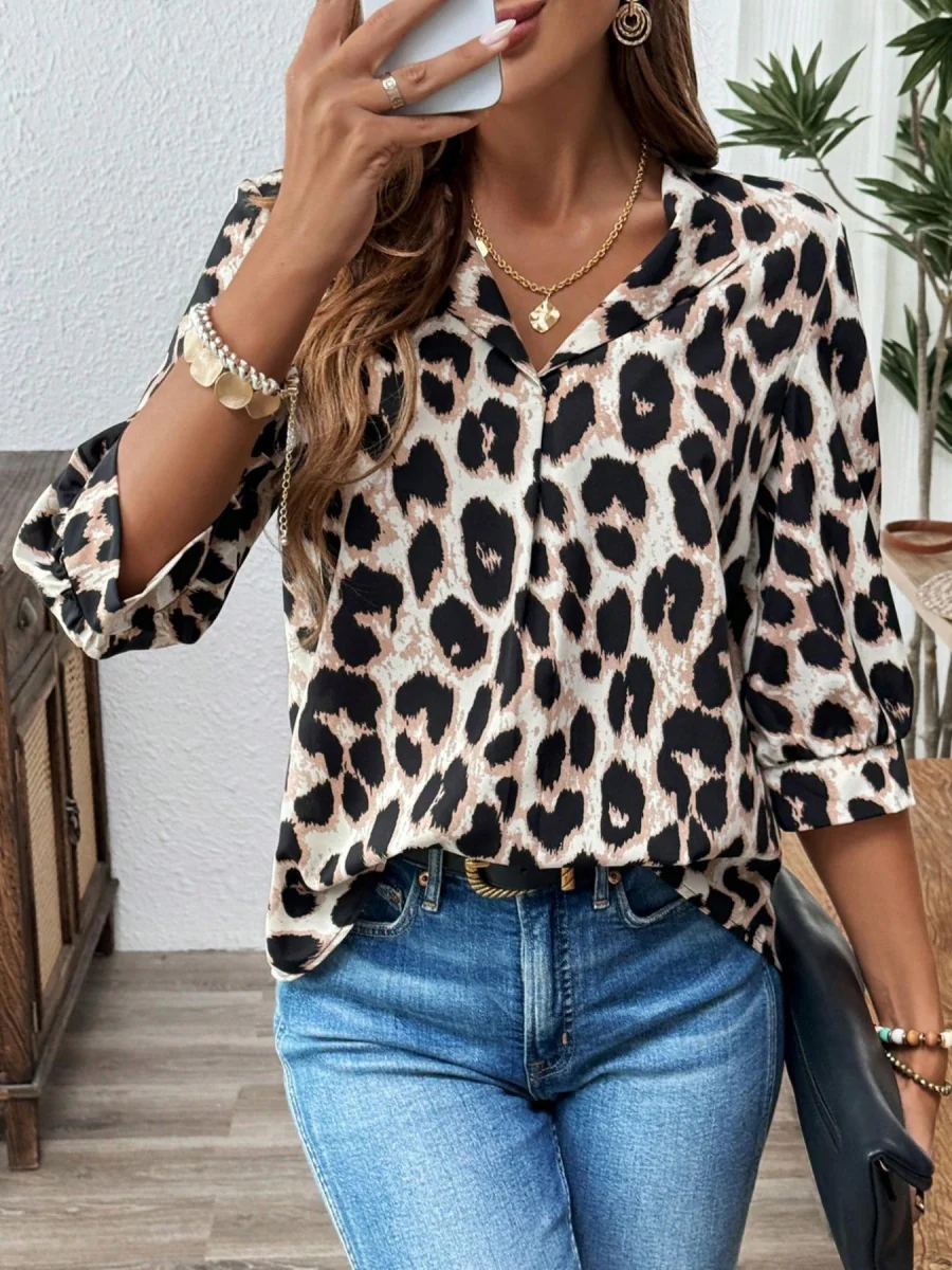 Three-quarter Sleeve Collar Leopard Print T-shirts - Image 5