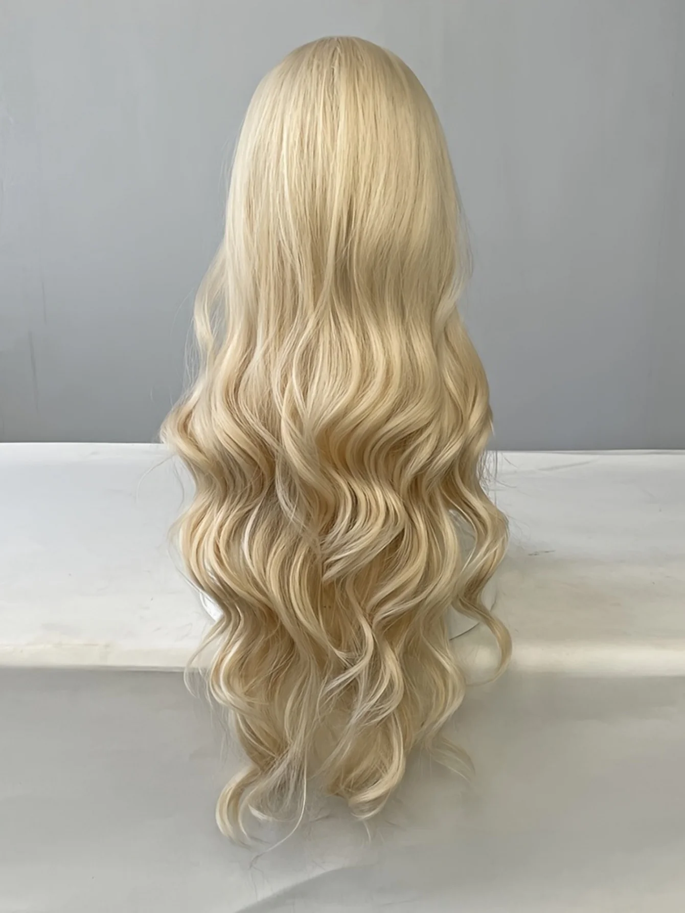 Synthetic Fiber Long Wavy Curl Wig - Image 5