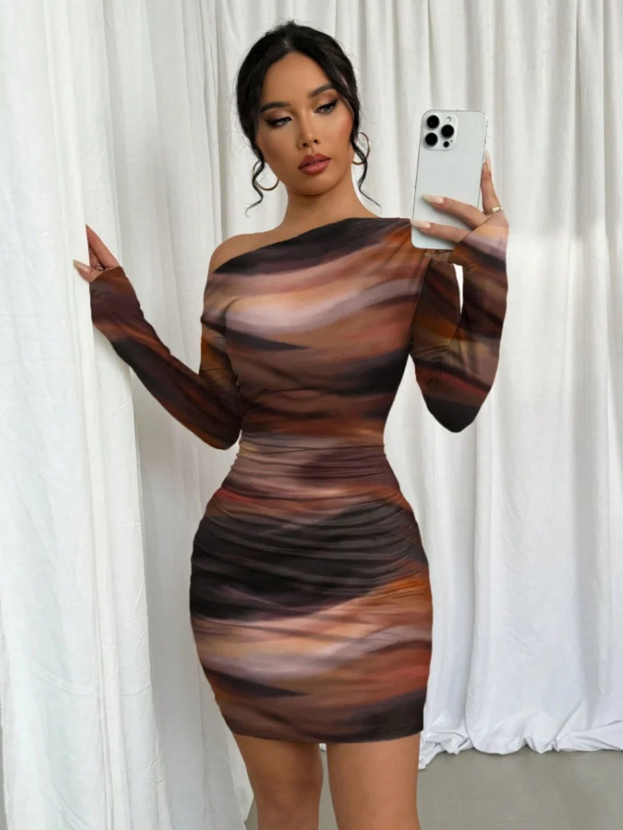 Pleated Slim-fit Hip-hugging Slant Collar Printed Mini&Short Dresses - Image 18