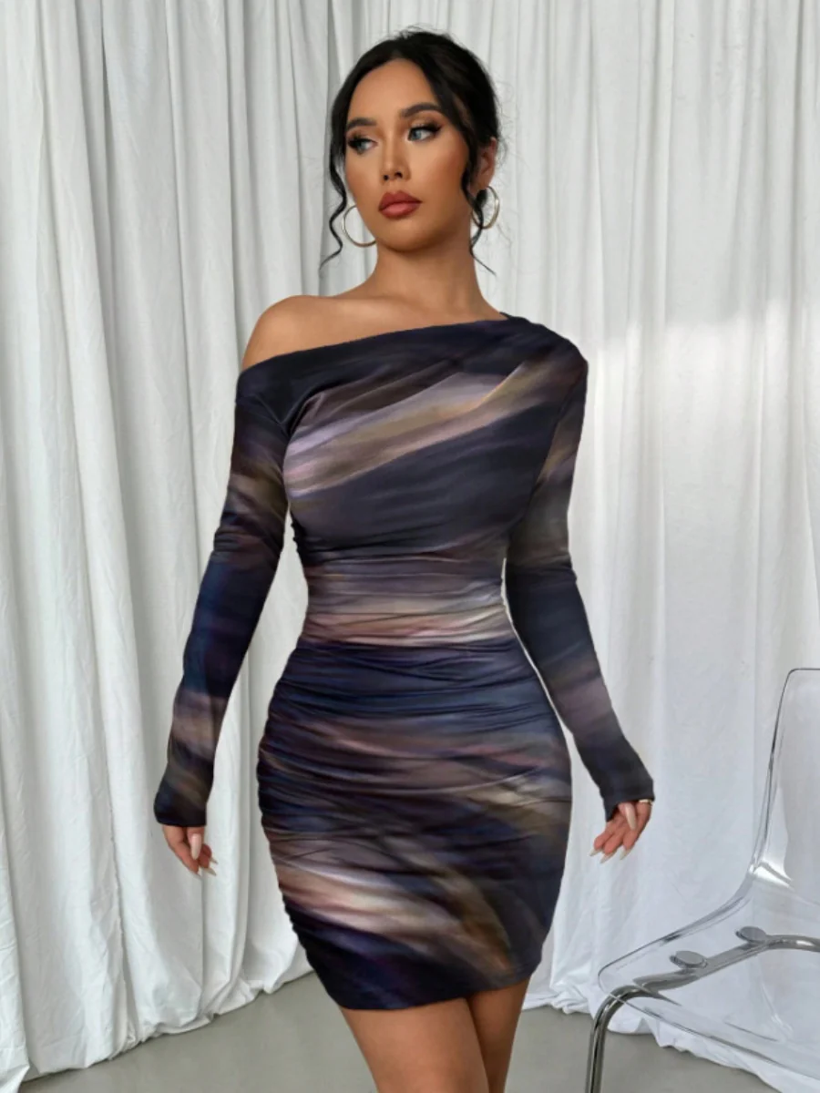 Pleated Slim-fit Hip-hugging Slant Collar Printed Mini&Short Dresses - Image 4